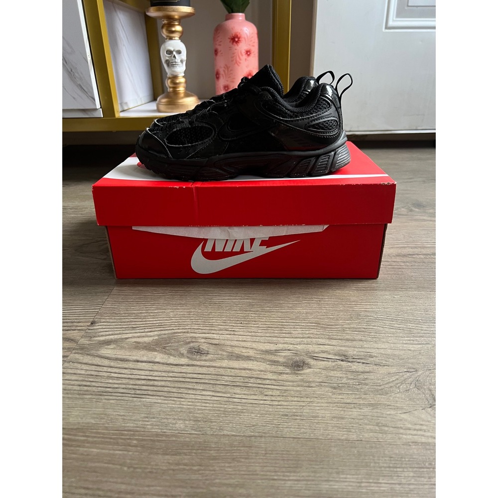 Nike V5 RNR Youth Black Anthracite Size 2.5Y HQ6412-002